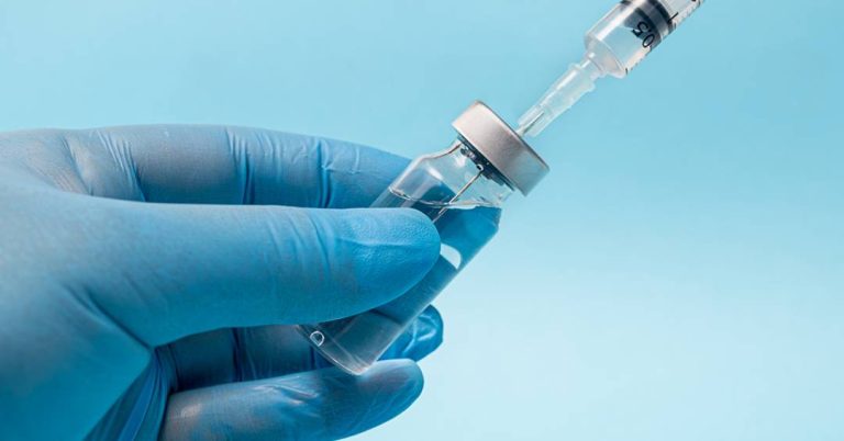 Do laboratório à vida real: como se constrói a segurança das vacinas | Letra de Médico